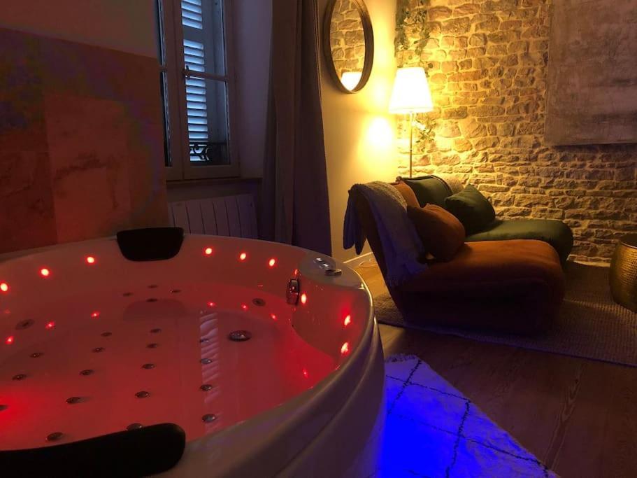 Detente Centre Historique De Macon Avec Spa Et Cine エクステリア 写真